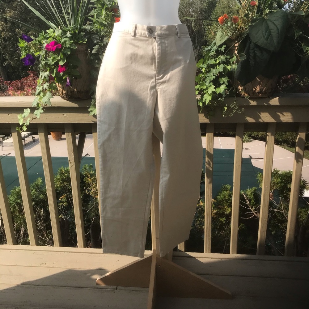 NWT Dockers - straight length khaki jeans, size 10